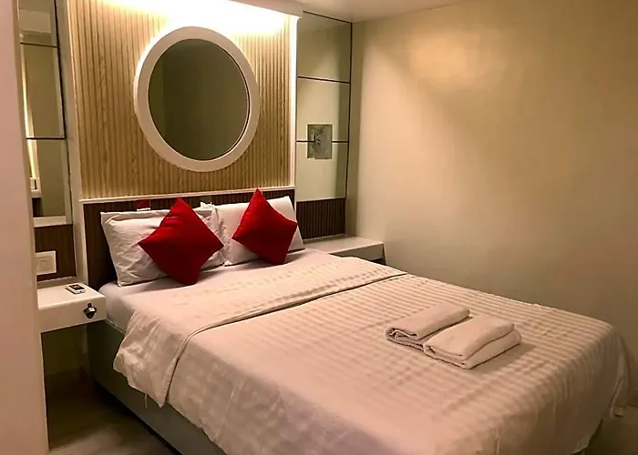 Paradise Hotel Manila