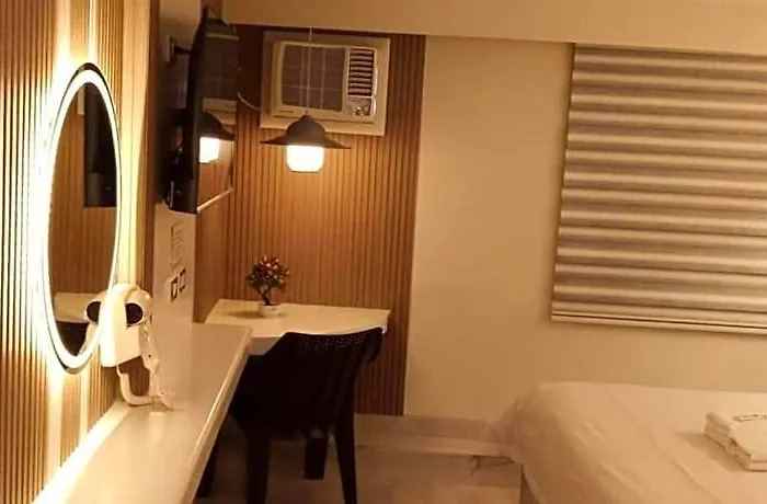 Paradise Hotel 3*